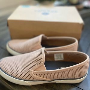 🥂SOLD🥂Sperry Pier Side Slip On Sneakers